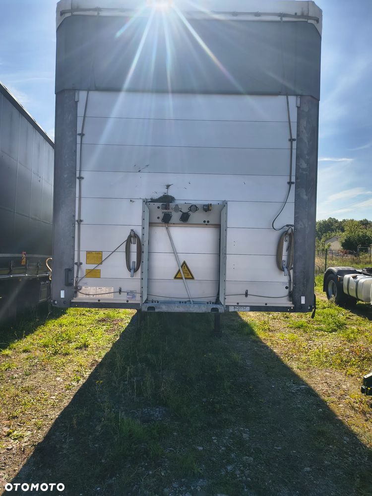 Schmitz Cargobull VARIOS ## PODNOSZONY DACH ## KOLA 385/55/22.5 - 10