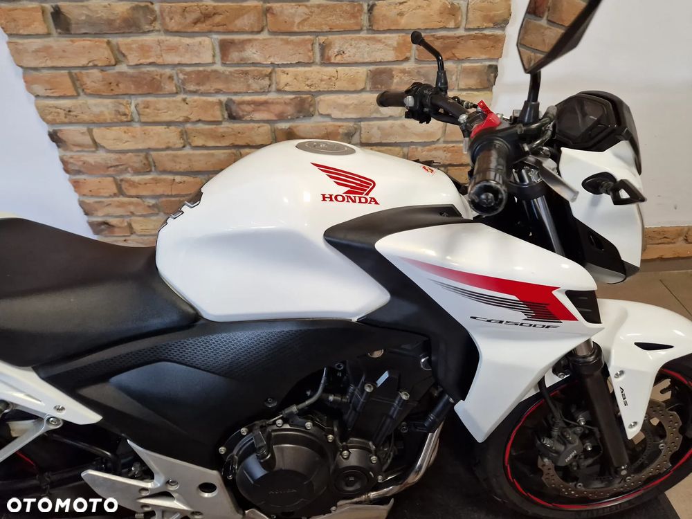 Honda CB - 16