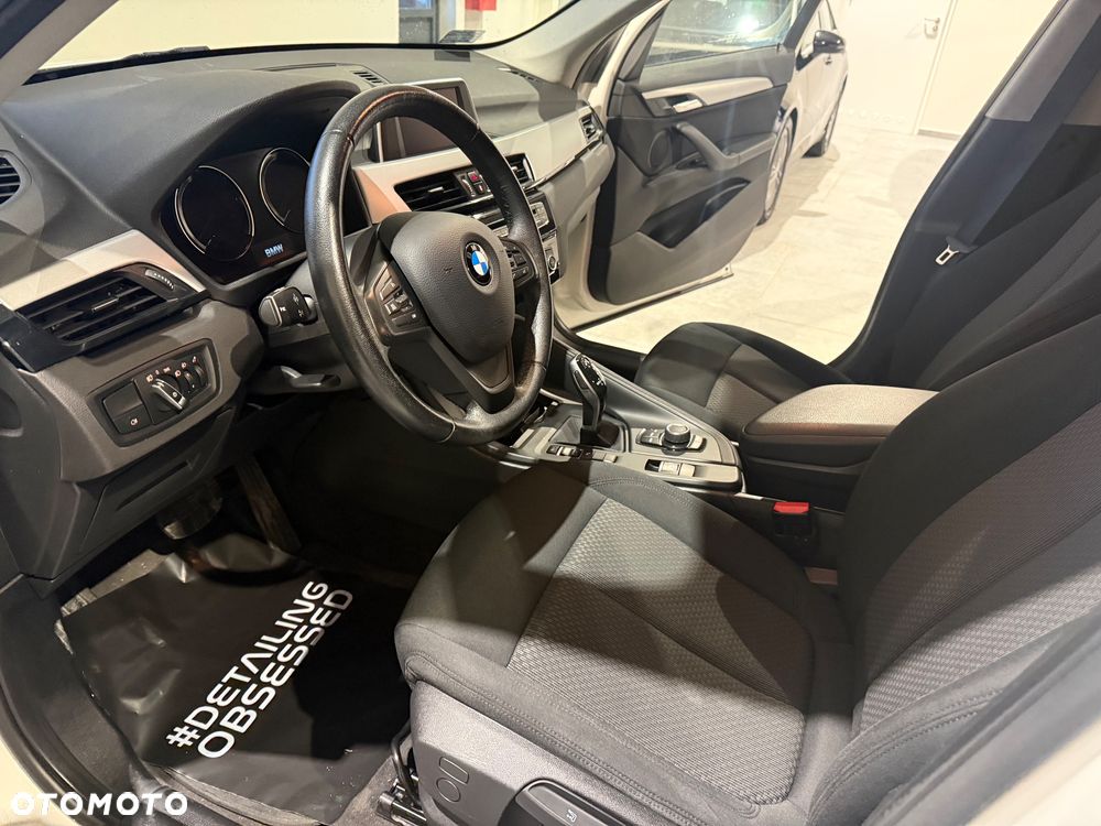 BMW X1 sDrive18i Advantage - 13