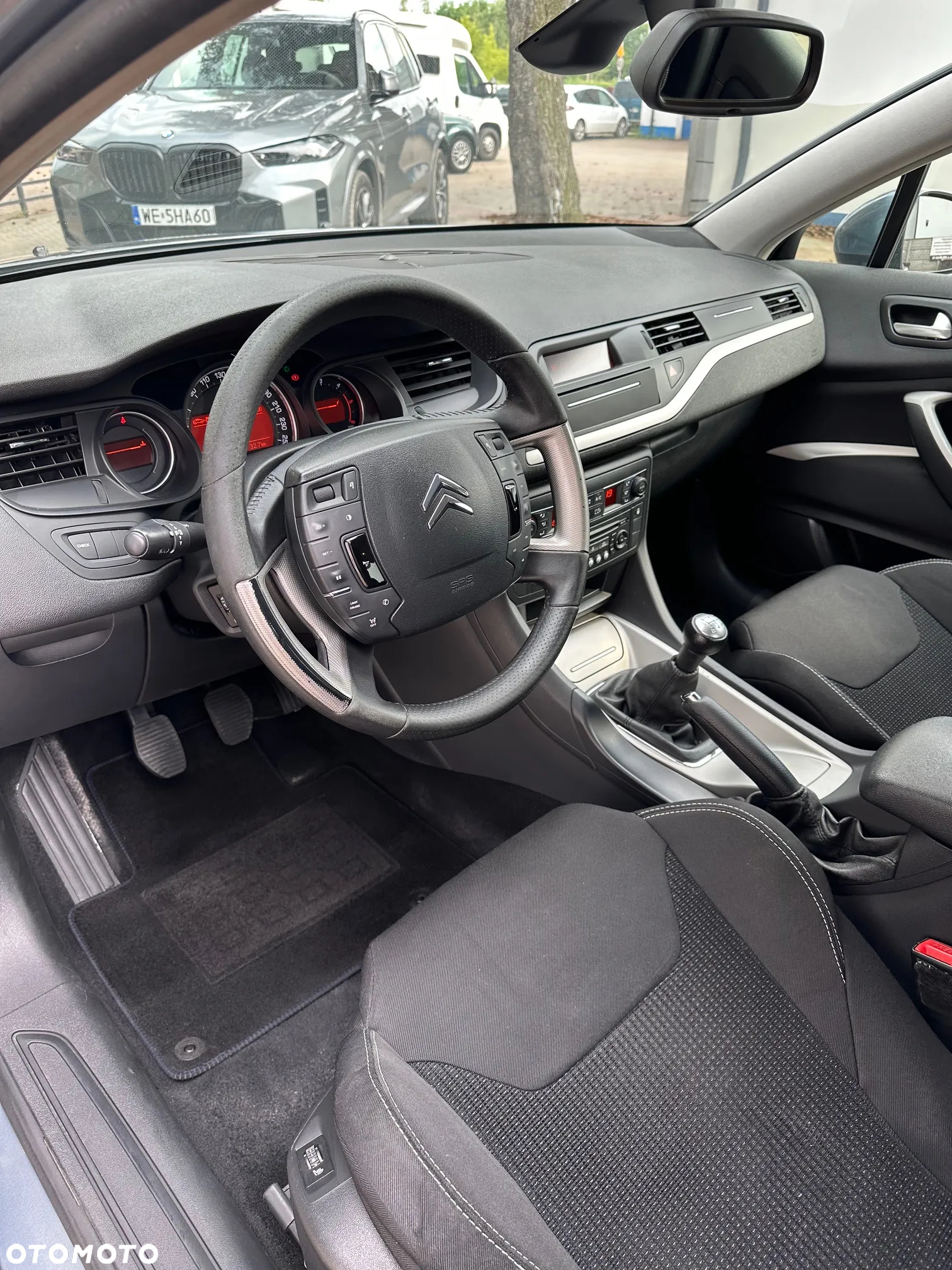 Citroën C5 1.6 HDi Attraction - 8