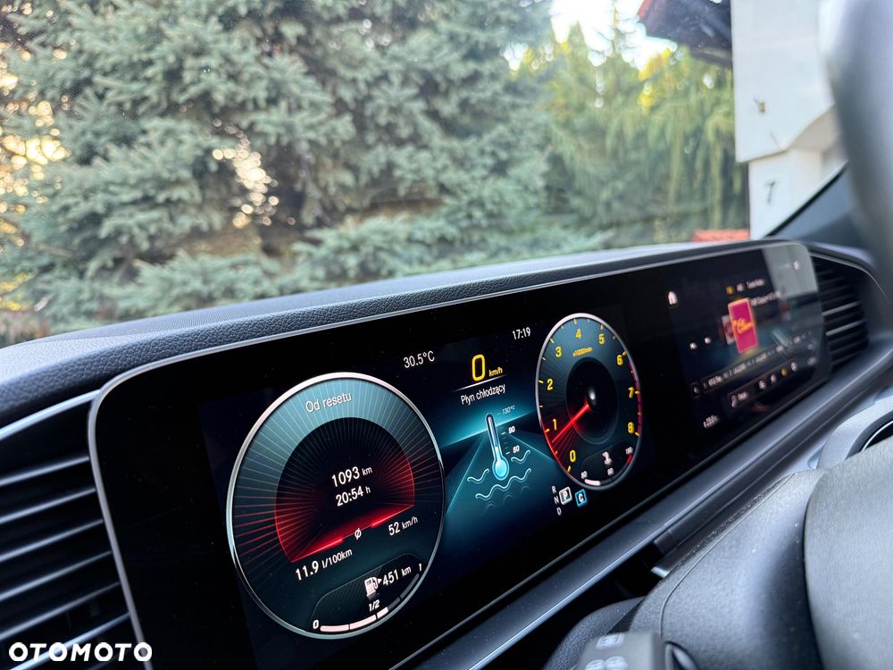 Mercedes-Benz GLE - 12
