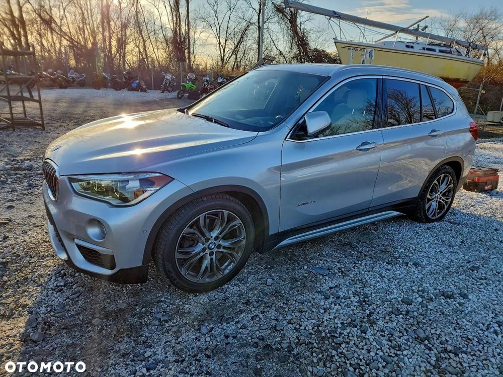 BMW X1 xDrive25i Sport Line - 2