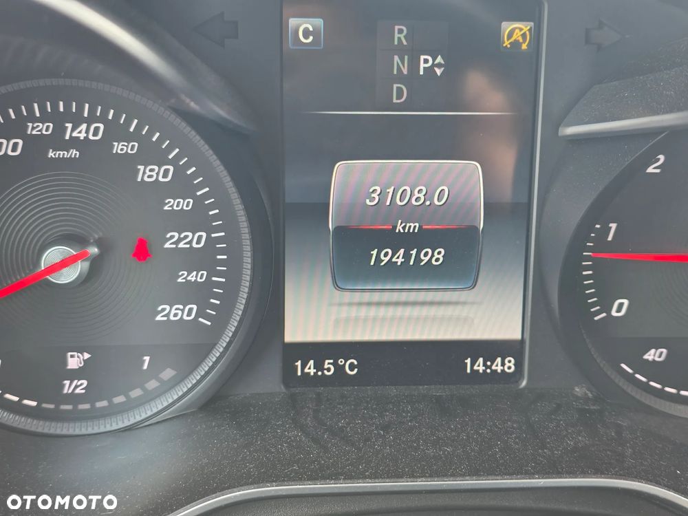 Mercedes-Benz GLC - 18