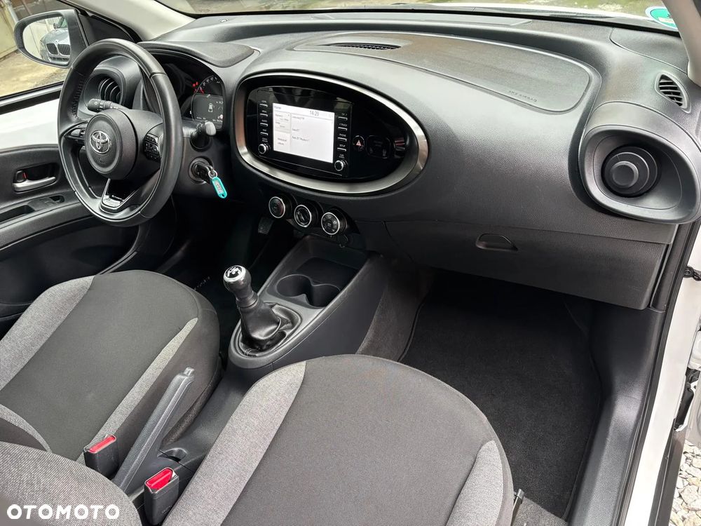 Toyota Aygo X 1.0 VVT-i Prime X-cite - 10