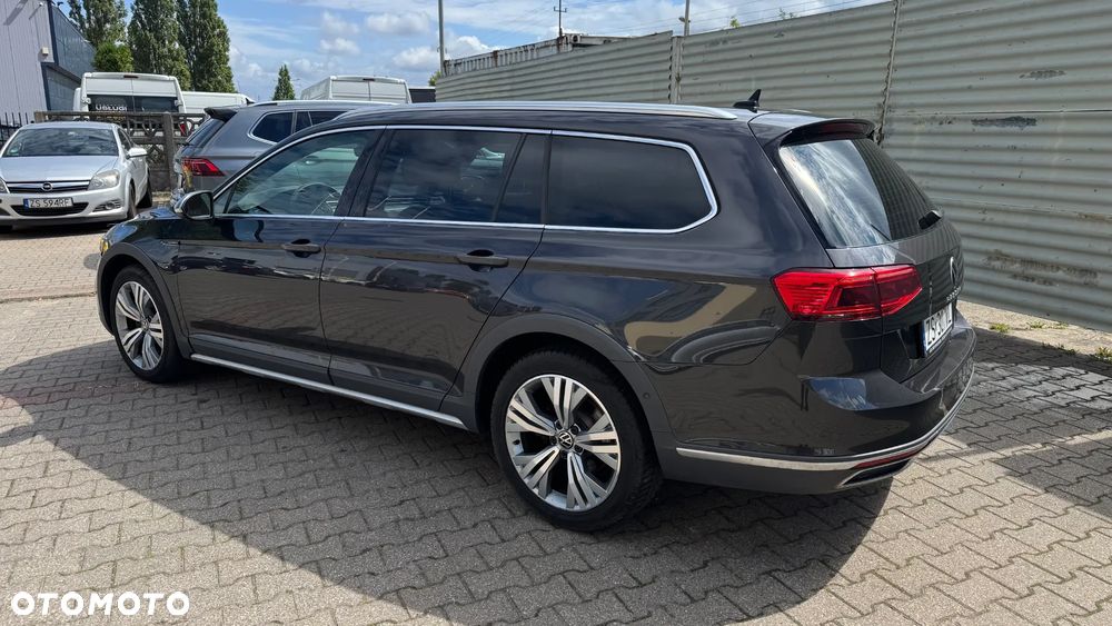 Volkswagen Passat Alltrack - 4