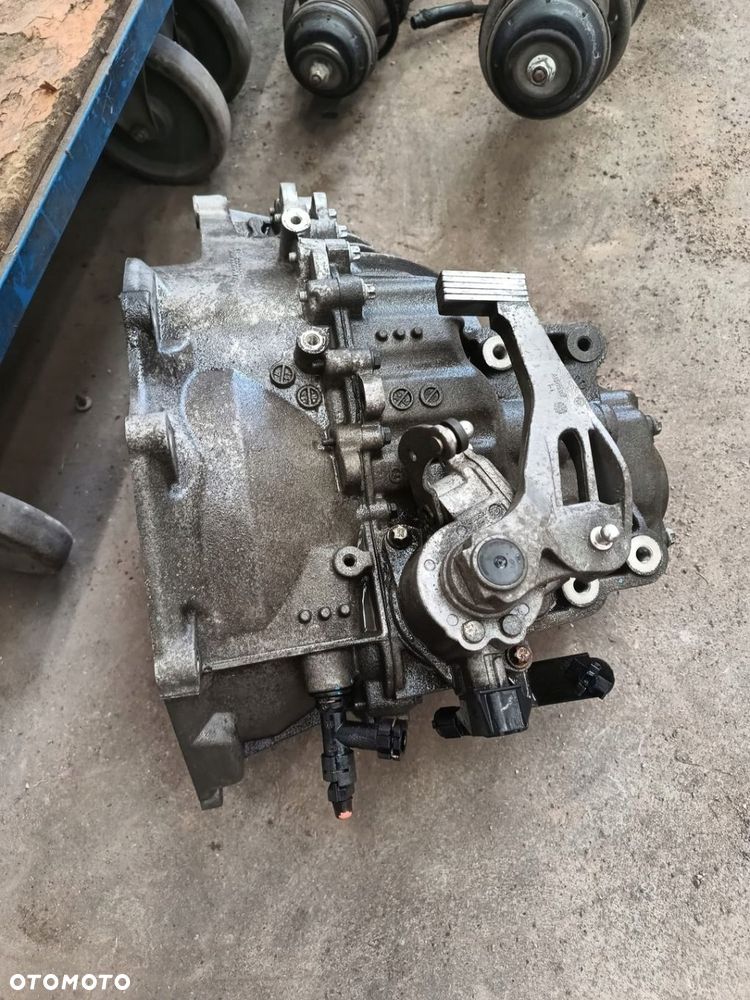 OPEL CORSA E 1.0 TURBO SKRZYNIA BIEGÓW M22 AG5 - 1