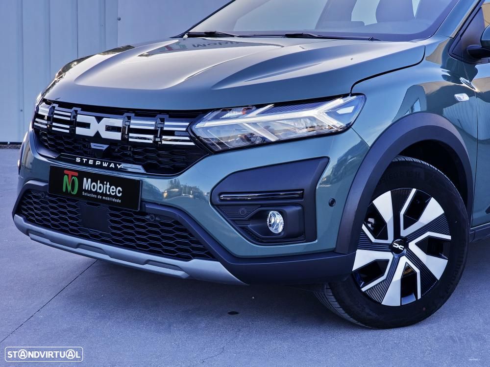 Dacia Sandero 2024 photo 2