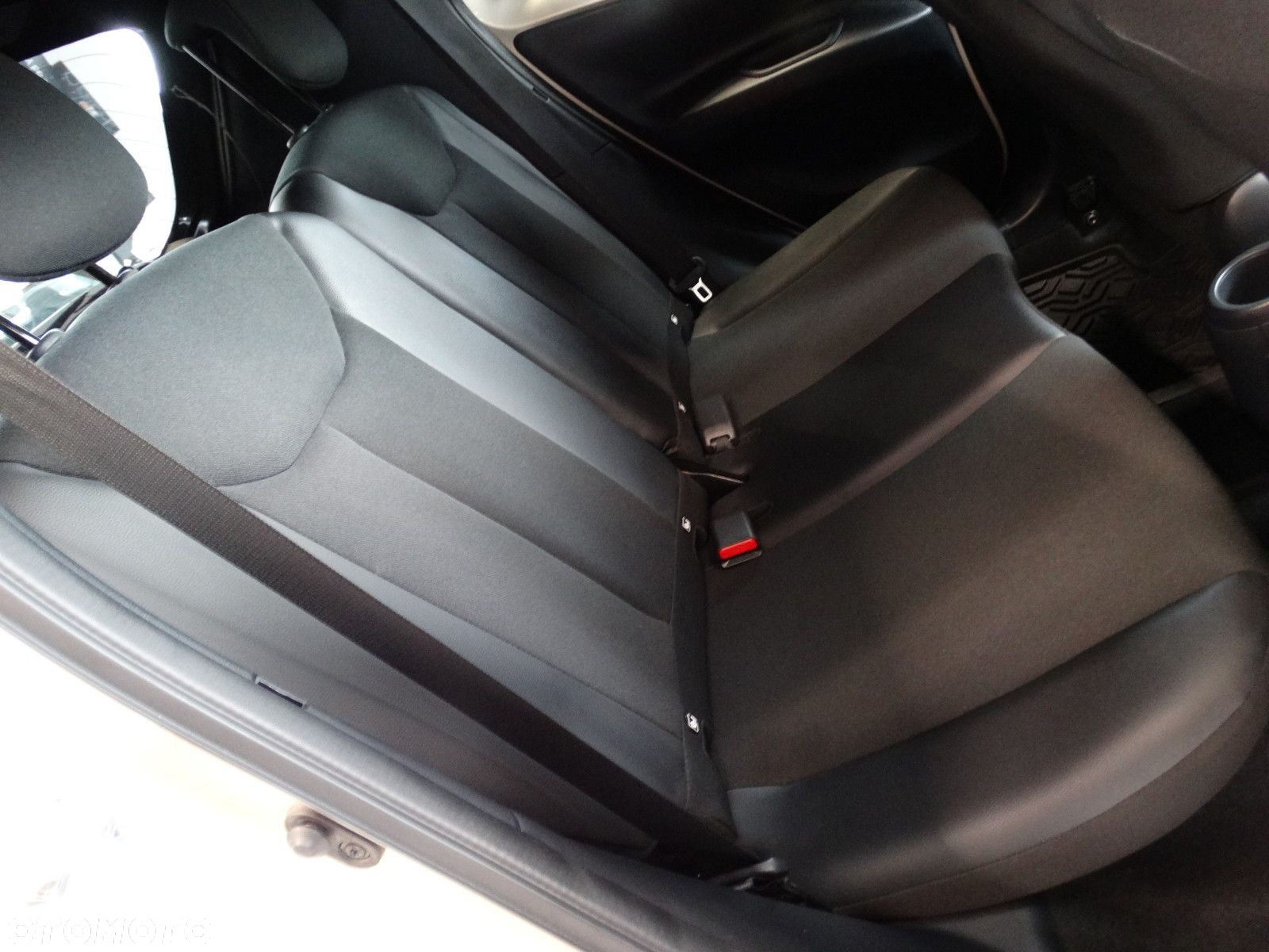 Toyota Aygo X - 16