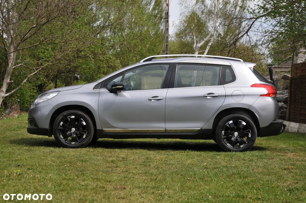 Peugeot 2008 - 9