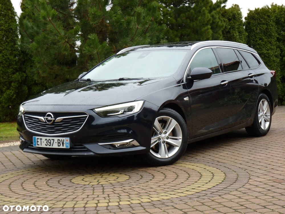 Opel Insignia - 1