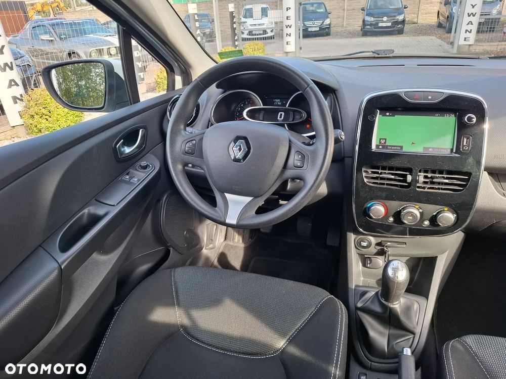 Renault Clio - 20