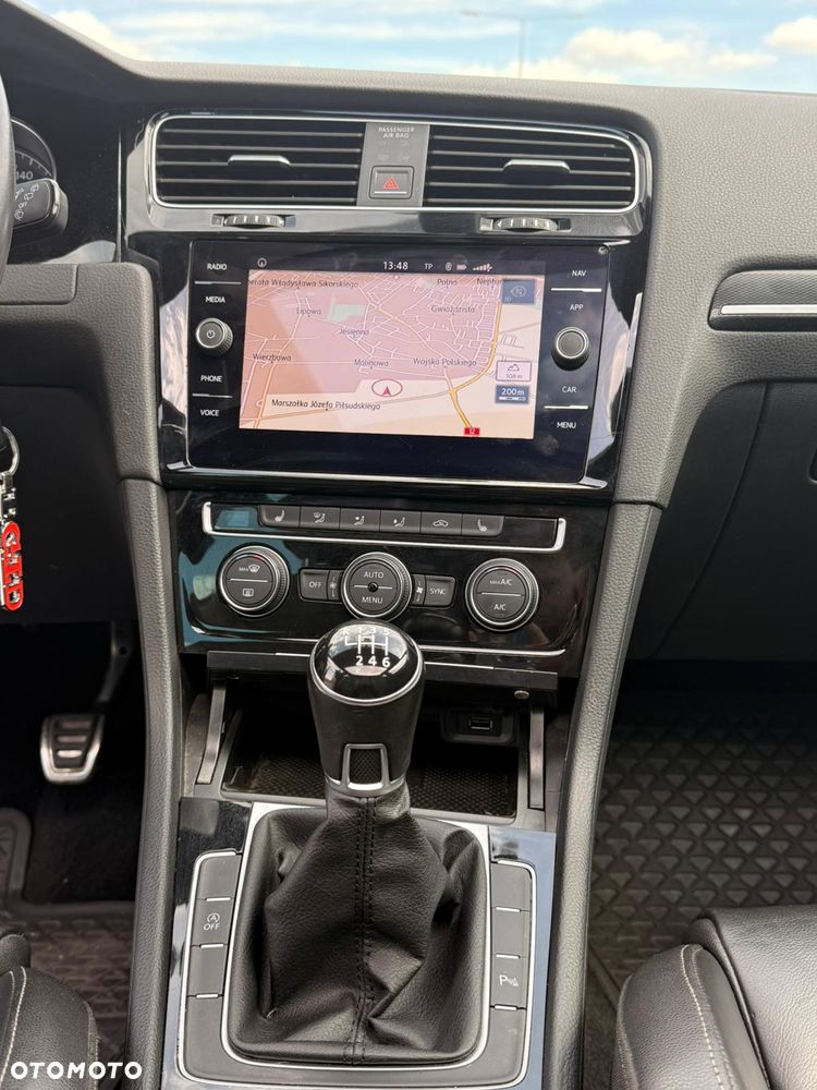Volkswagen Golf 2.0 TDI (BlueMotion Technology) Comfortline - 9