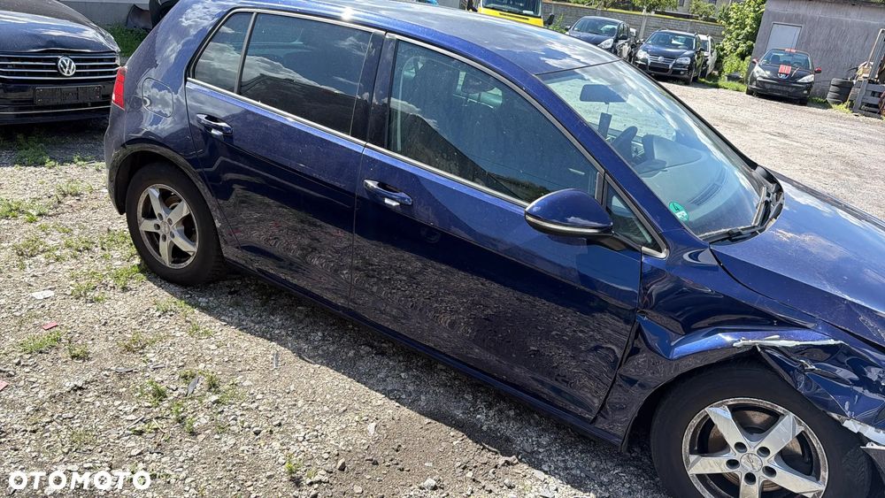 Volkswagen Golf 1.0 TSI City - 8