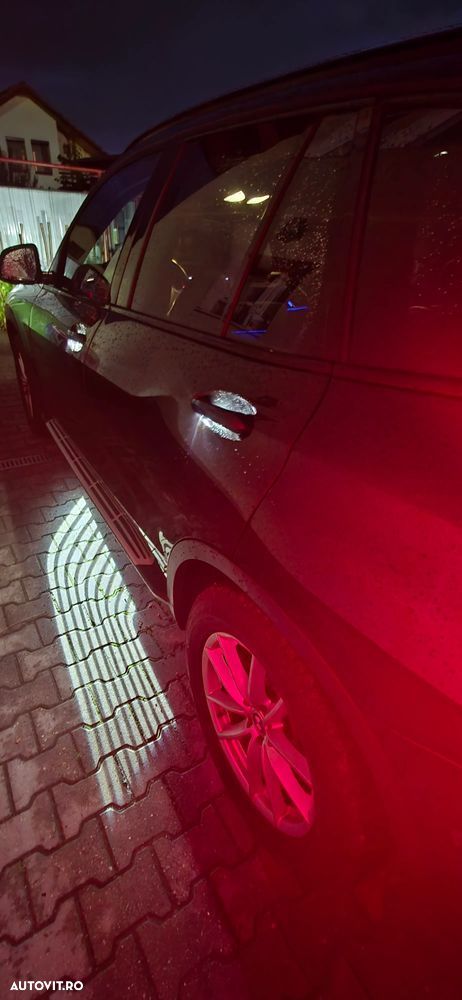 BMW X5 xDrive30d xLine - 28