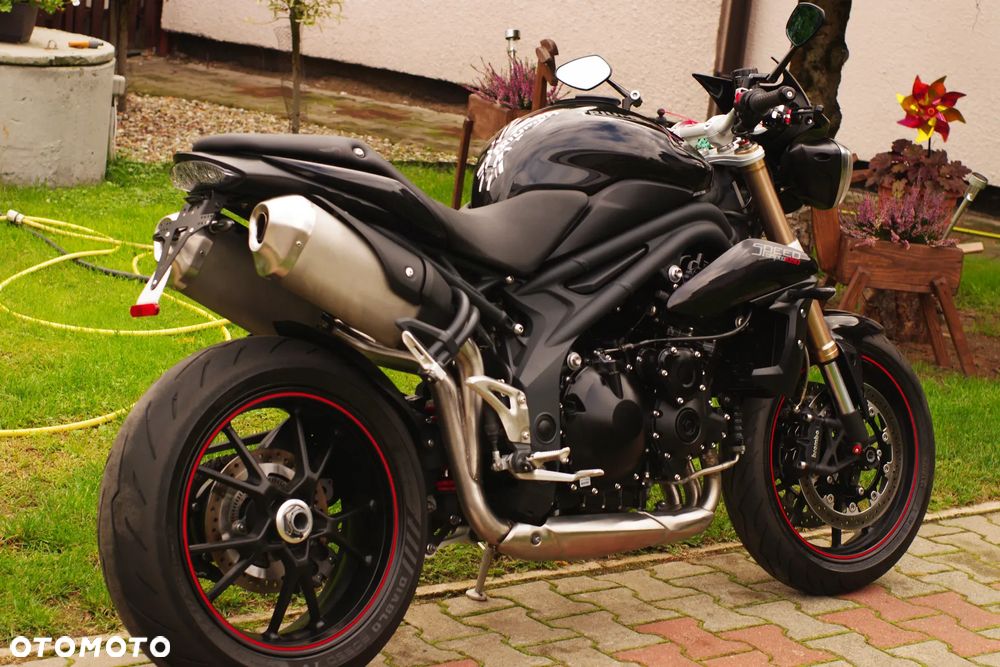 Triumph Speed Triple - 3