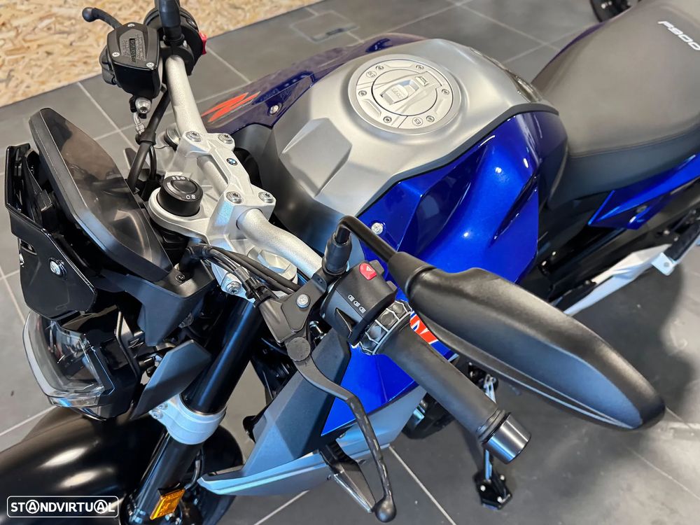 BMW F 900 R - 6