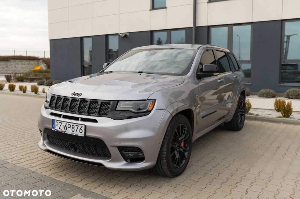 Jeep Grand Cherokee SRT - 2