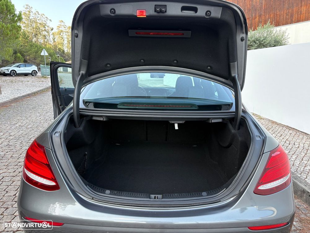 Mercedes-Benz E 220 d Avantgarde - 8
