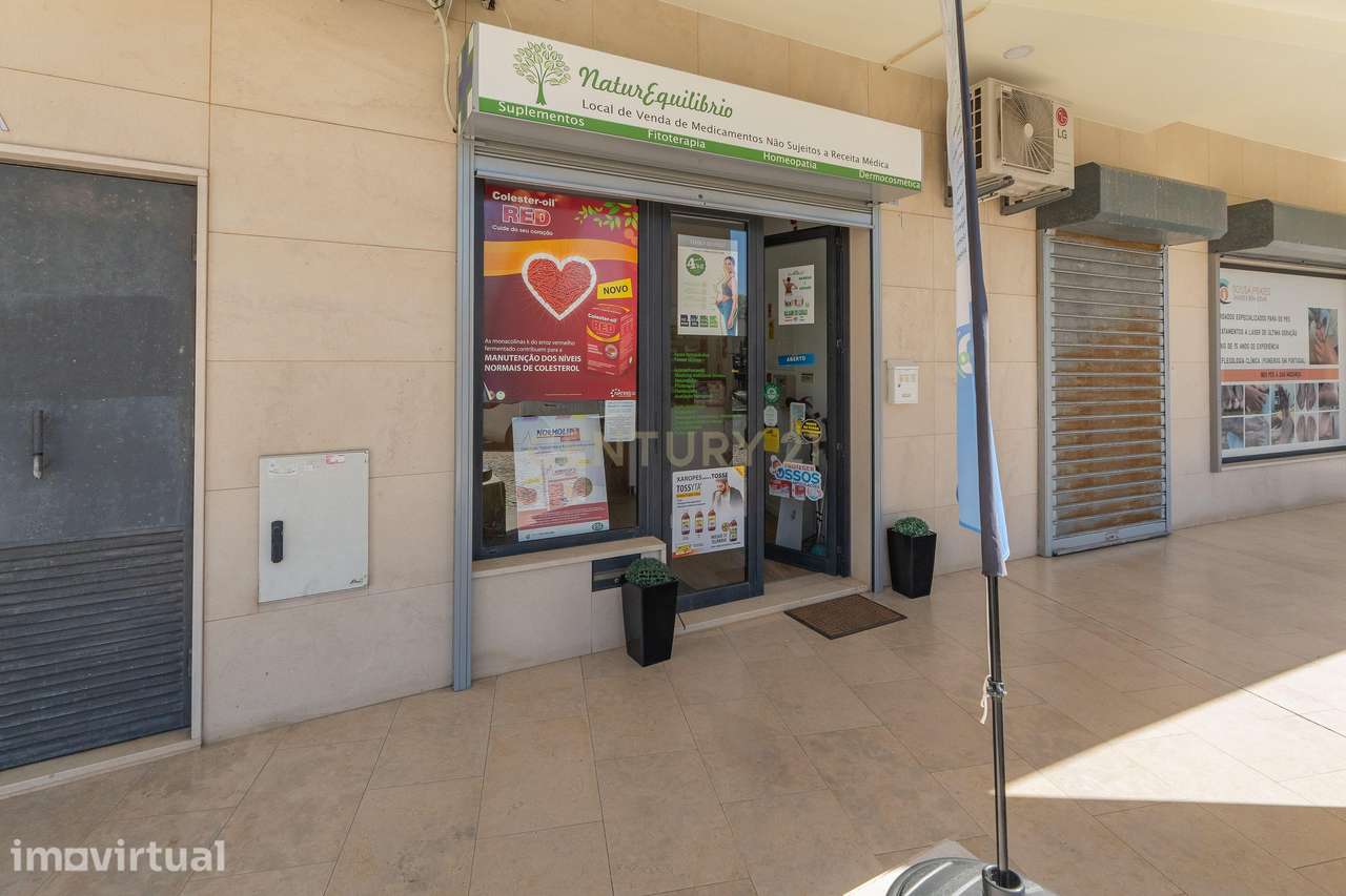Loja totalmente remodelada com estacionamento - Frente ao Mercado de B - Grande imagem: 4/14