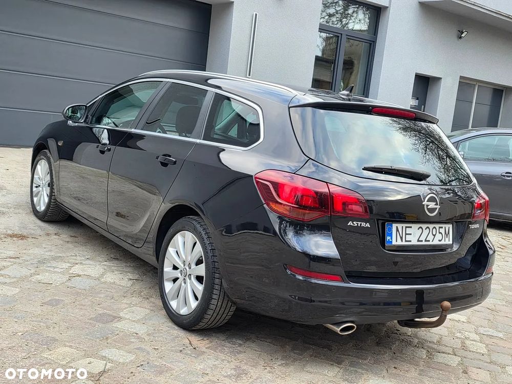 Opel Astra 1.4 T Sport - 13