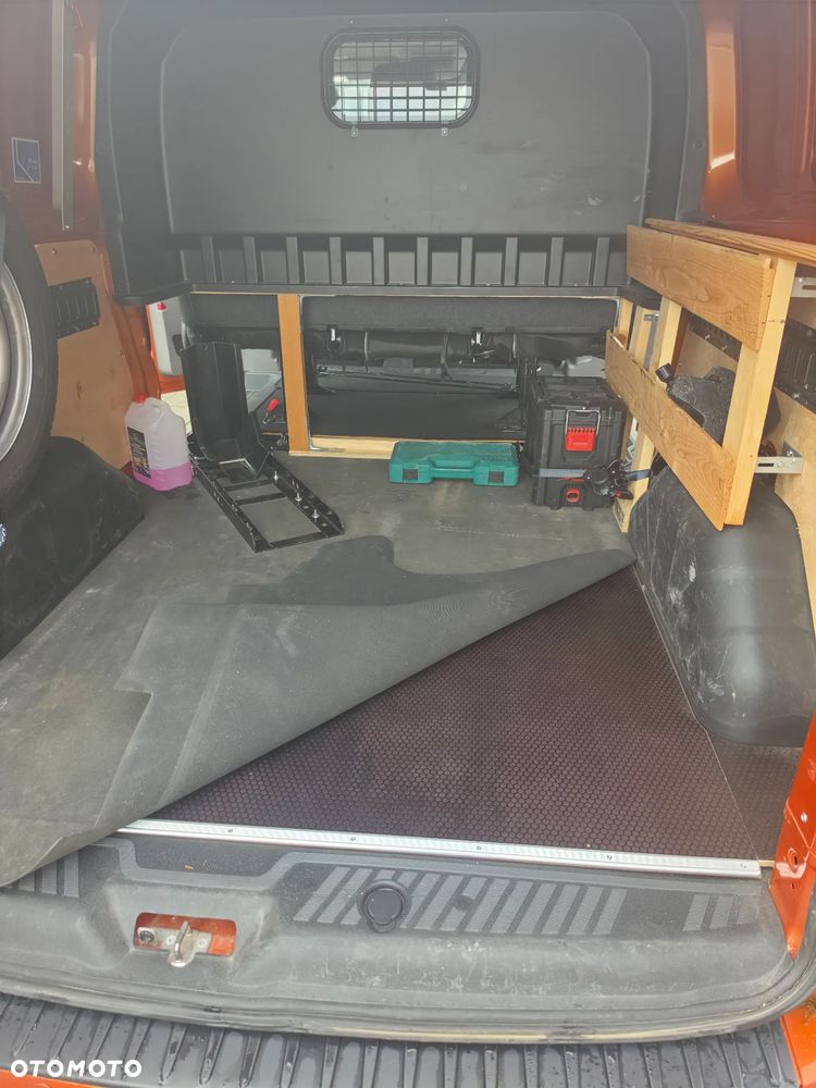 Ford Transit Custom - 10
