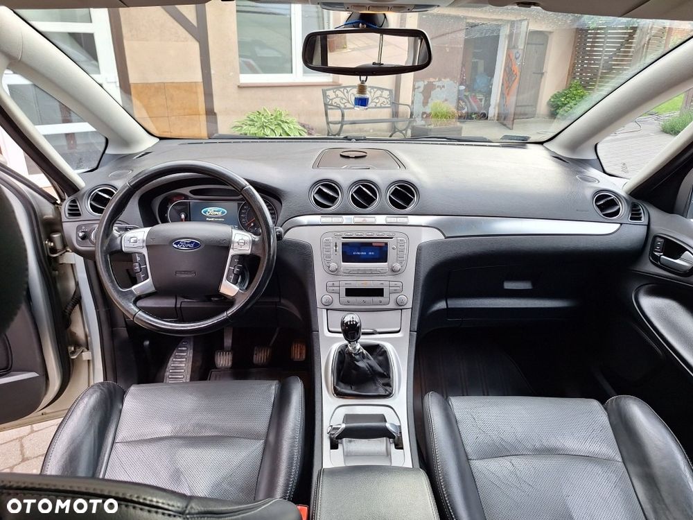 Ford S-Max 2.0 TDCi Titanium - 17