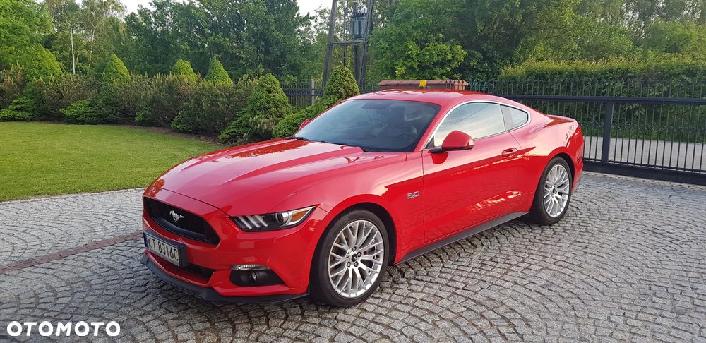 Ford Mustang - 1