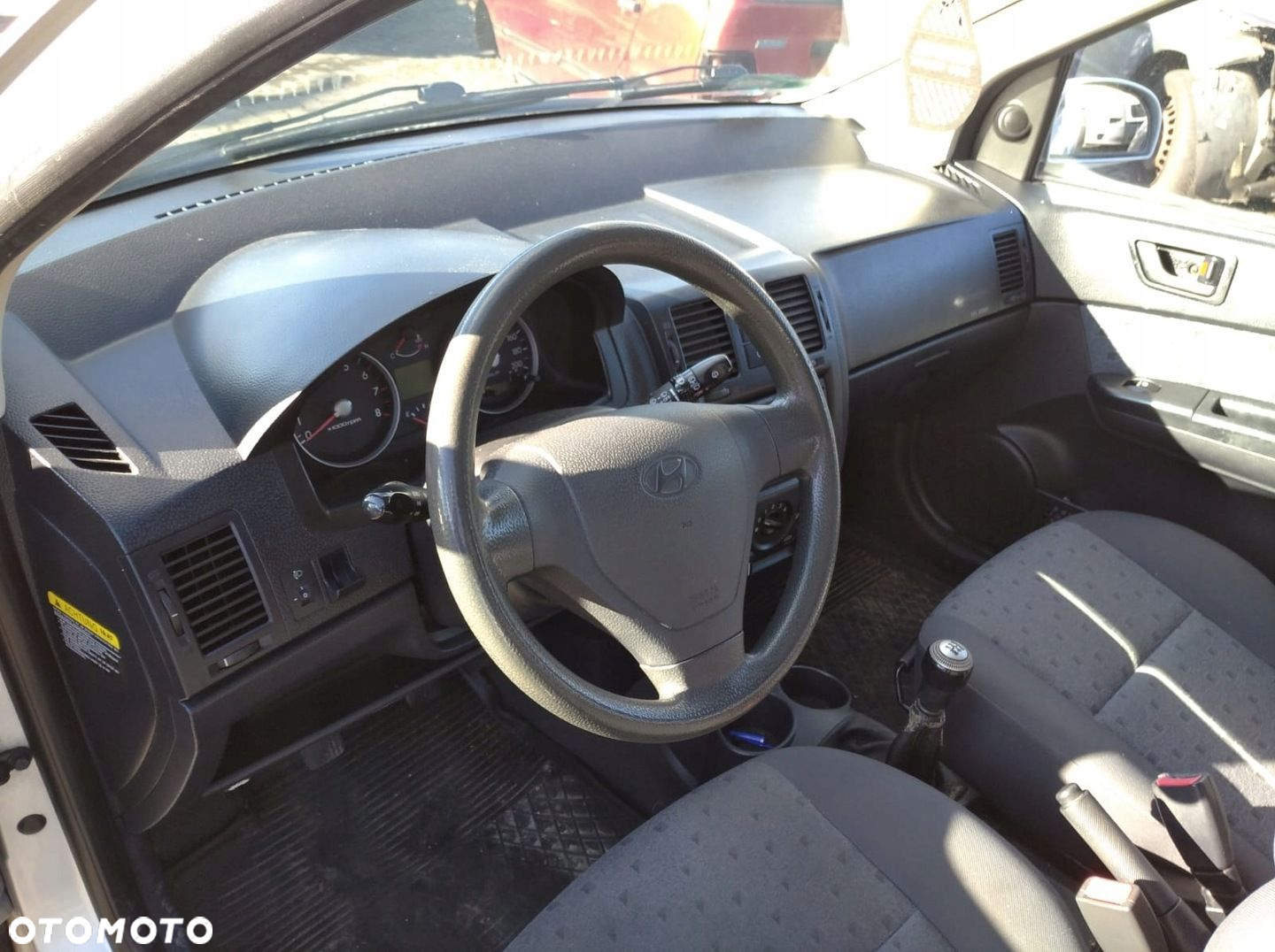 HYUNDAI GETZ 02- HB ZDERZAK TYŁ TYLNY SREBRNY CS - 9