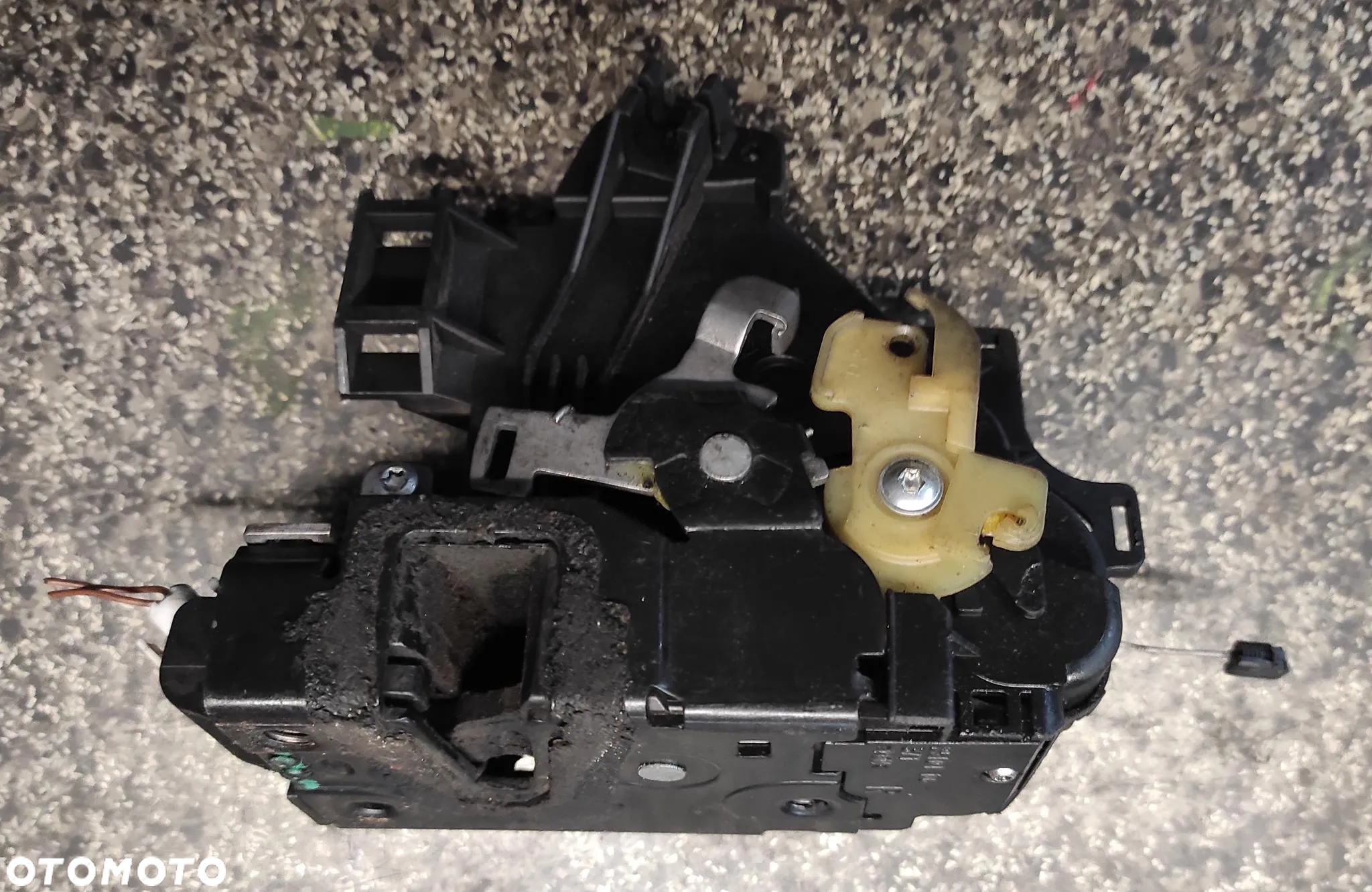 ZAMEK DRZWI KIEROWCY PRZÓD PRAWY VW CADDY TRANSPORTER T5 3B1837016BR - 4