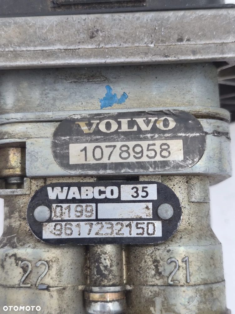 ZAWÓR HAMULCA RĘCZNEGO VOLVO 9617232150 - 2