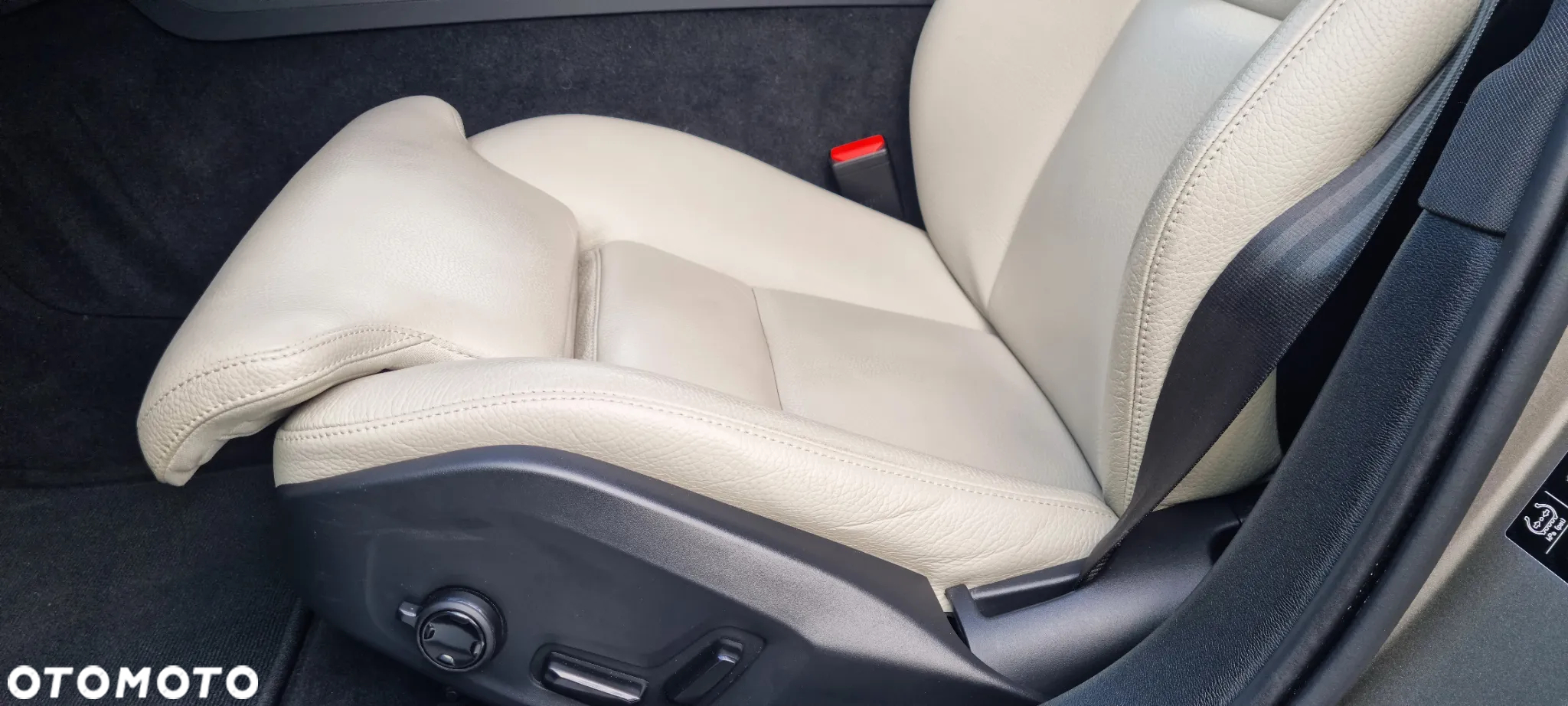 Volvo V60 D4 Geartronic Inscription - 28