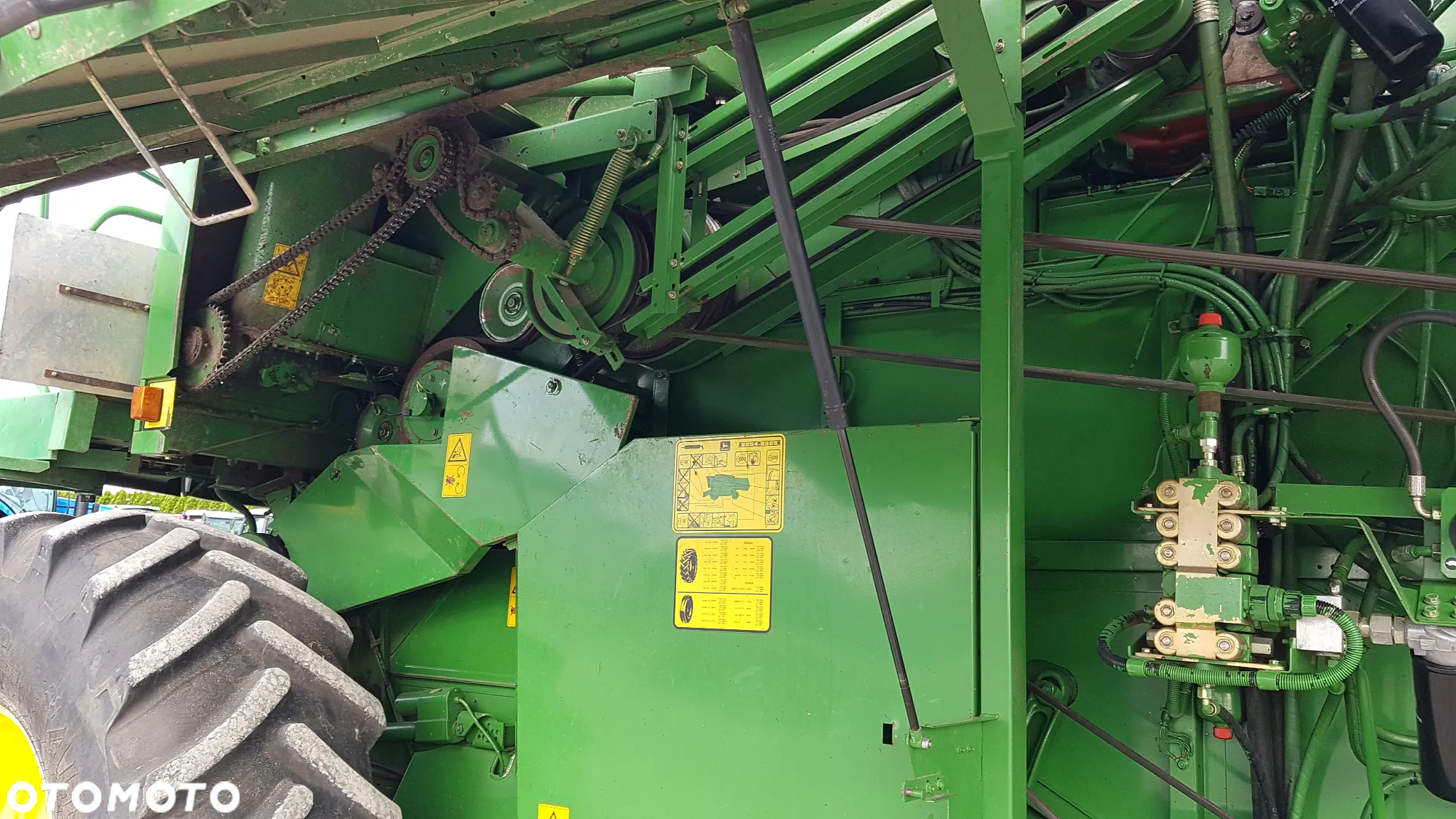 John Deere 2254 - 32
