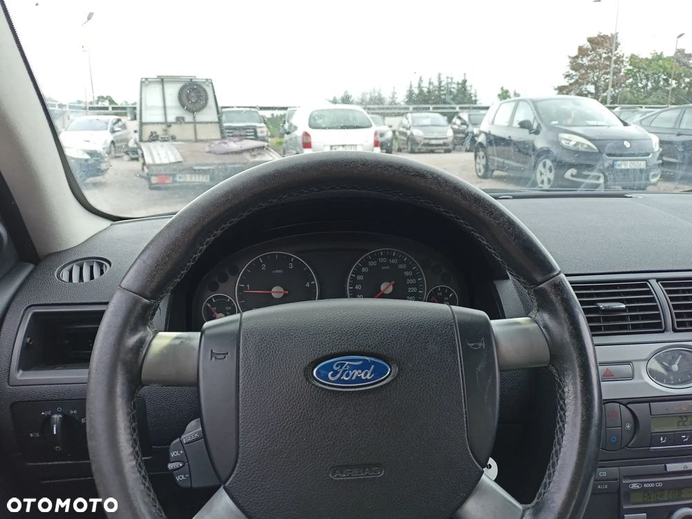 Ford Mondeo - 9