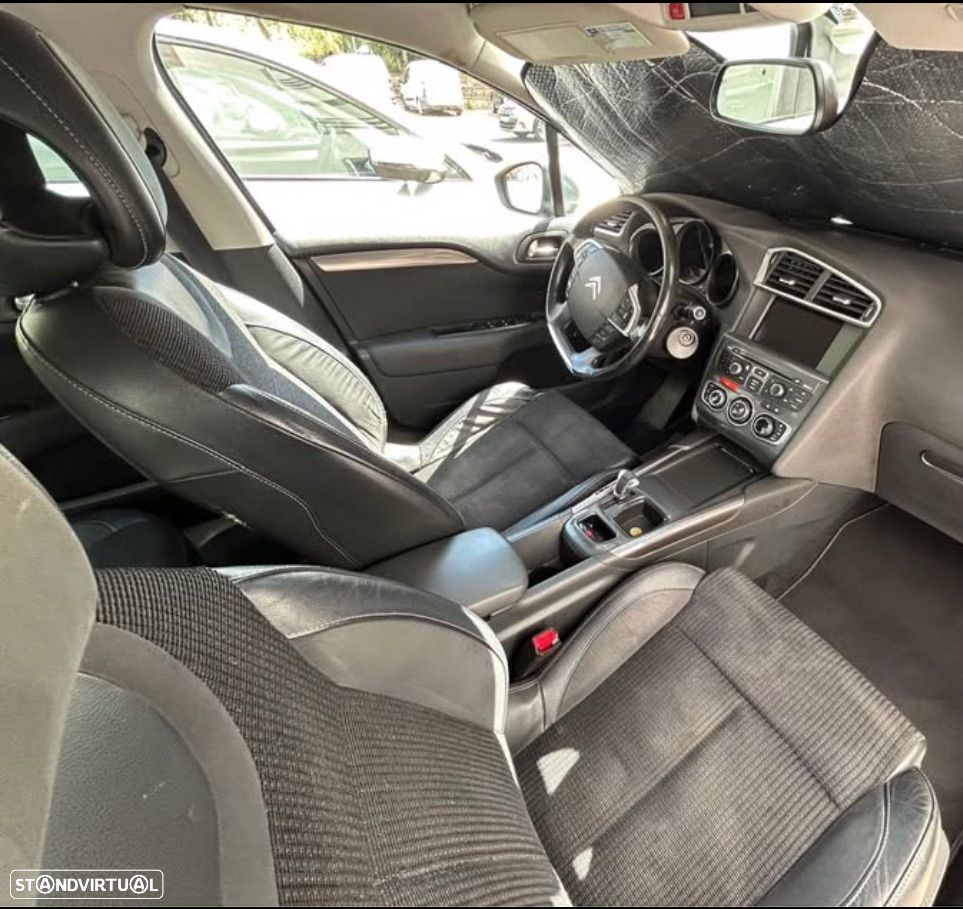 Citroën C4 1.6 e-HDi Exclusive CMP6 - 4
