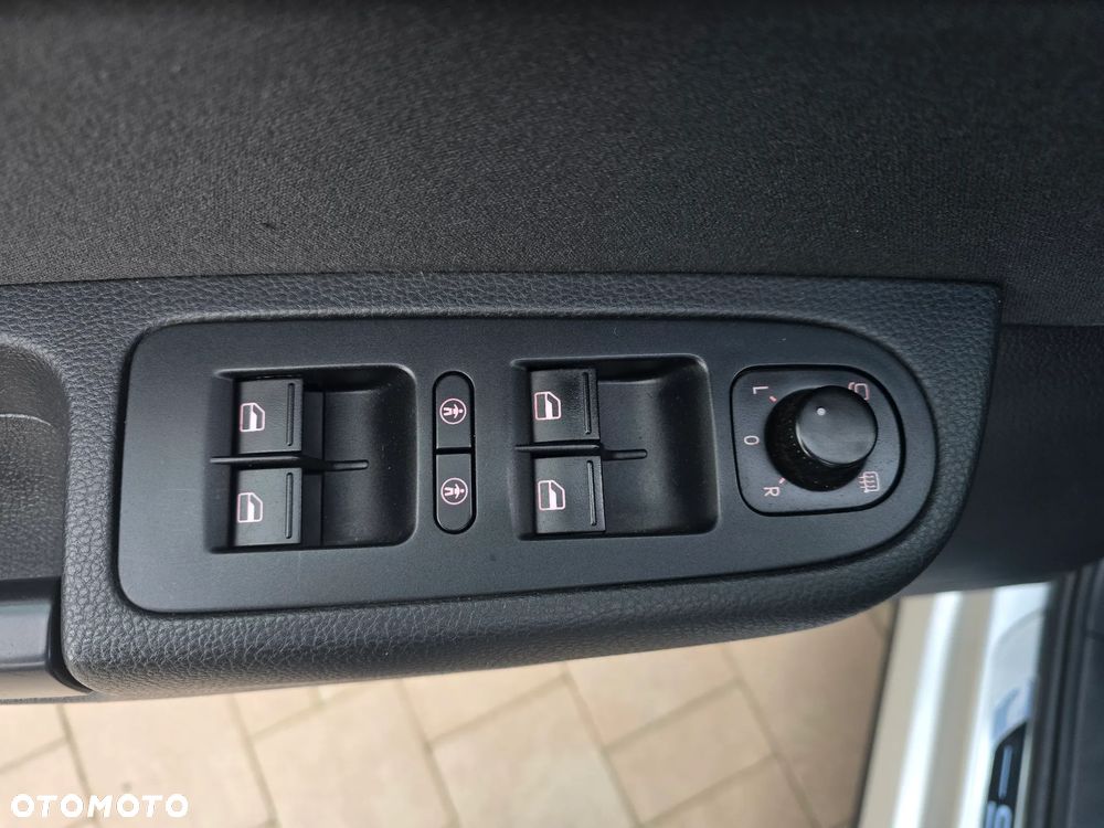 Volkswagen Sharan 1.4 TSI BlueMotion Technology Match - 23