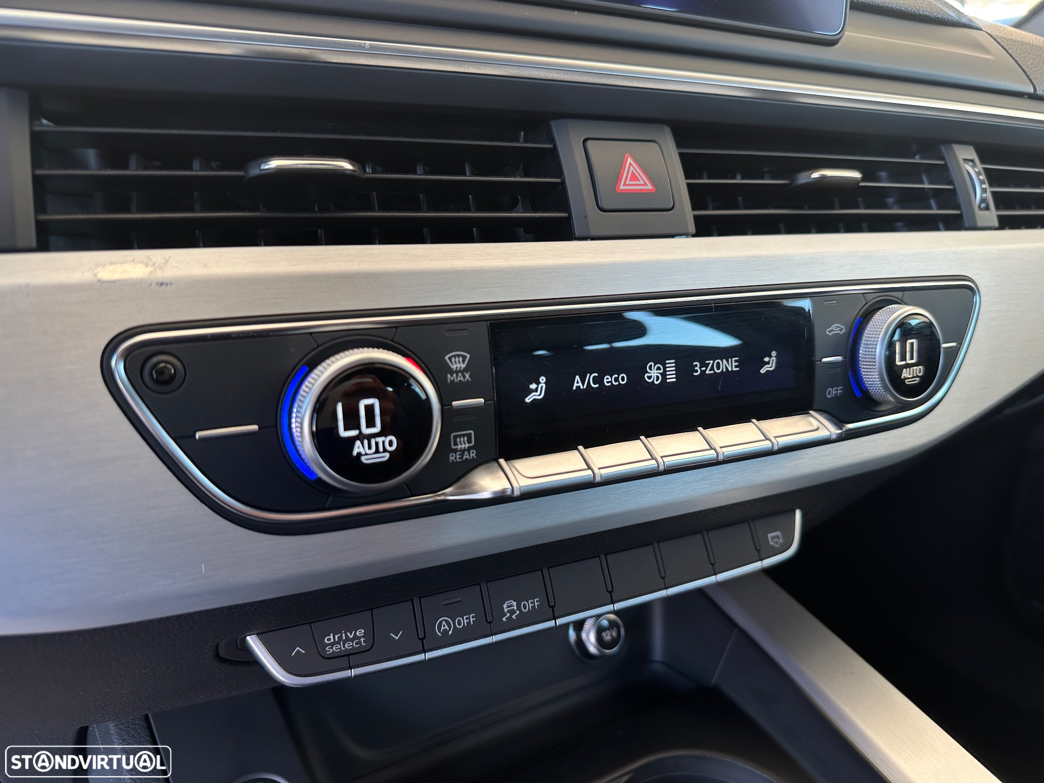 Audi A4 40 TDI quattro S line S tronic - 29