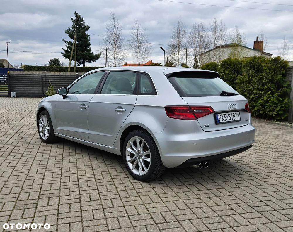 Audi A3 Sportback 1.4 TFSI S tronic Attraction - 8