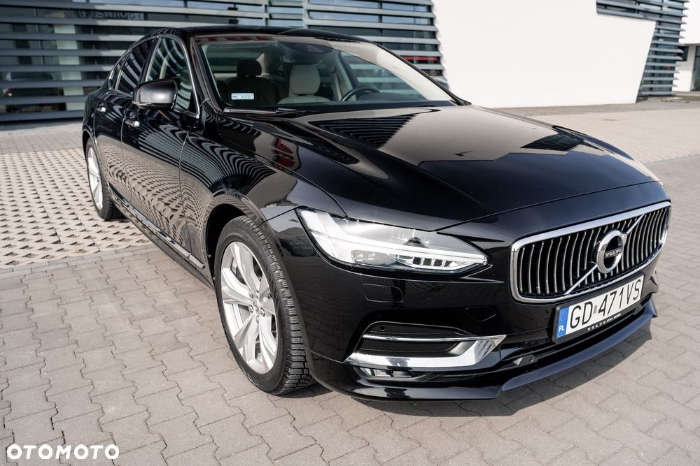Volvo S90 D5 SCR AWD Inscription - 4