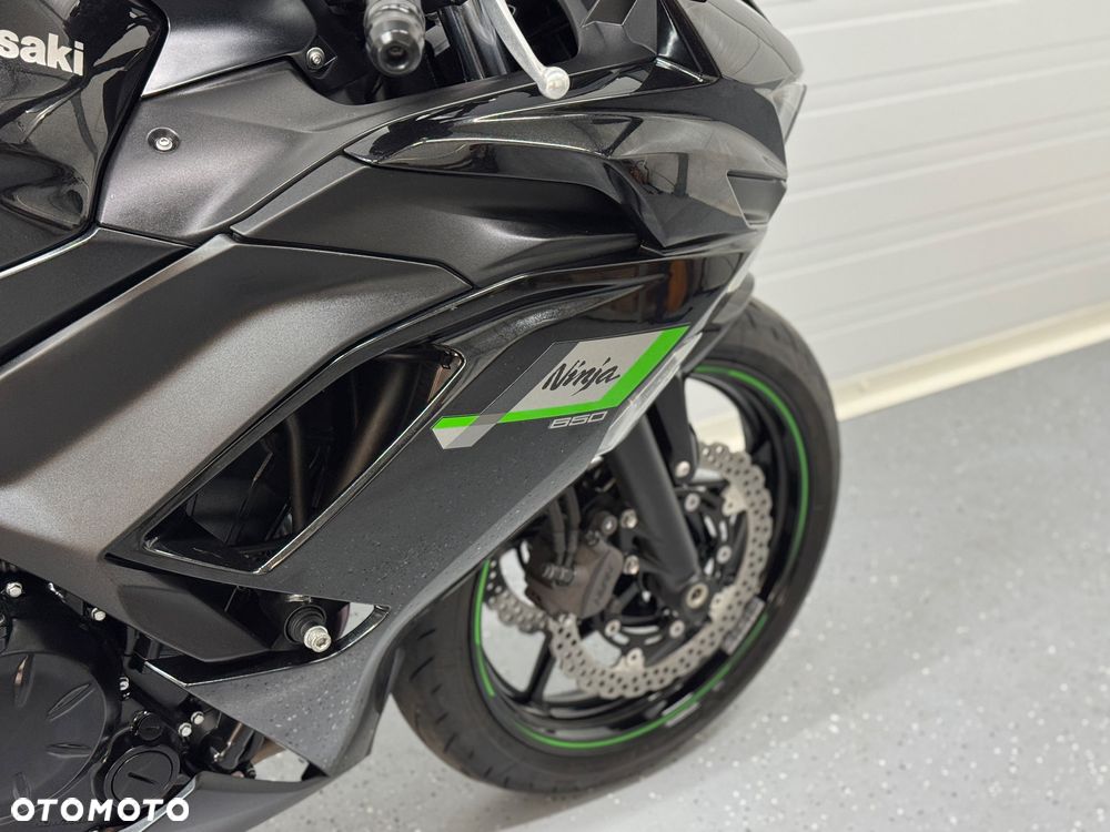 Kawasaki Ninja - 8