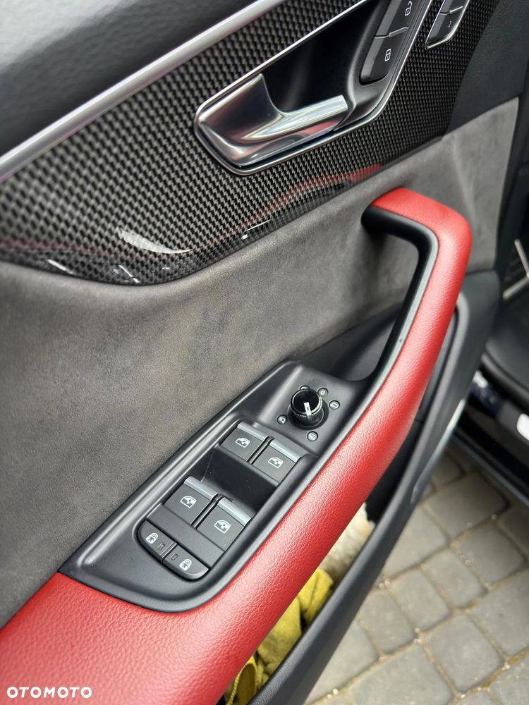 Audi SQ8 TFSI Quattro Tiptronic - 18