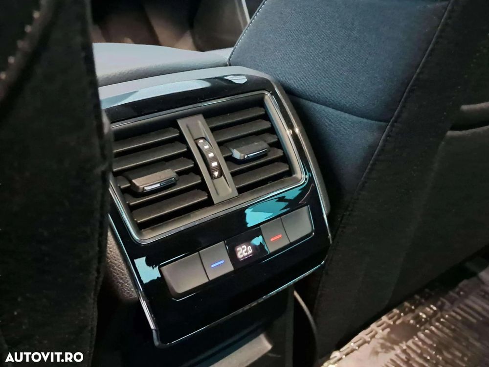 Skoda Superb 2.0 TDI DSG Style - 12