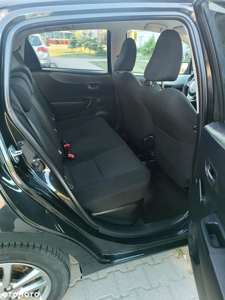 Toyota Yaris - 17
