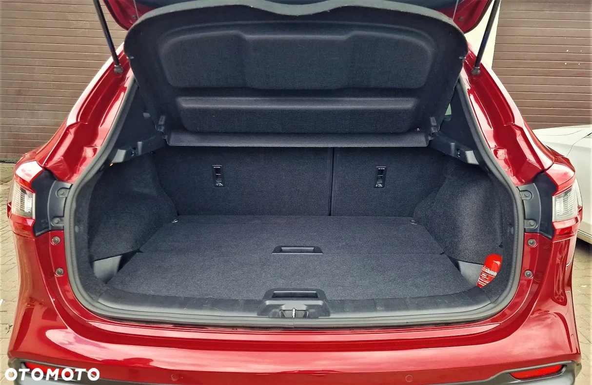 Nissan Qashqai 1.6 DCi 4x4 N-Connecta - 12