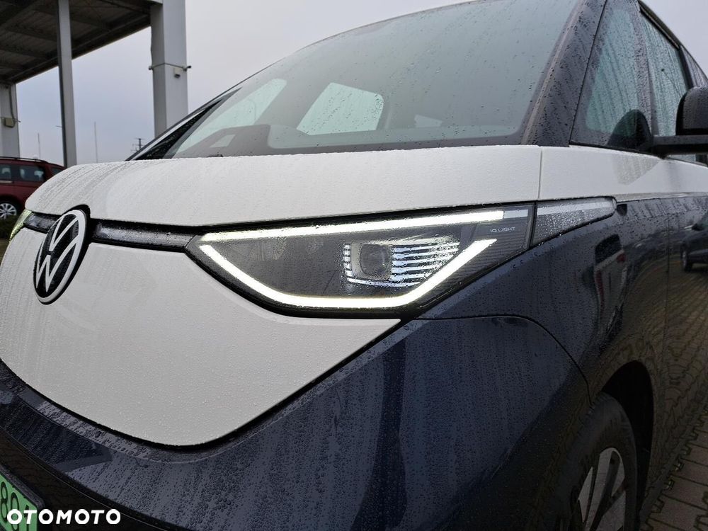 Volkswagen ID. Buzz 150 kW (204 PS) / skrzynia biegów: automatyczna 1 biegowa rozstaw osi: 2988 mm - 25