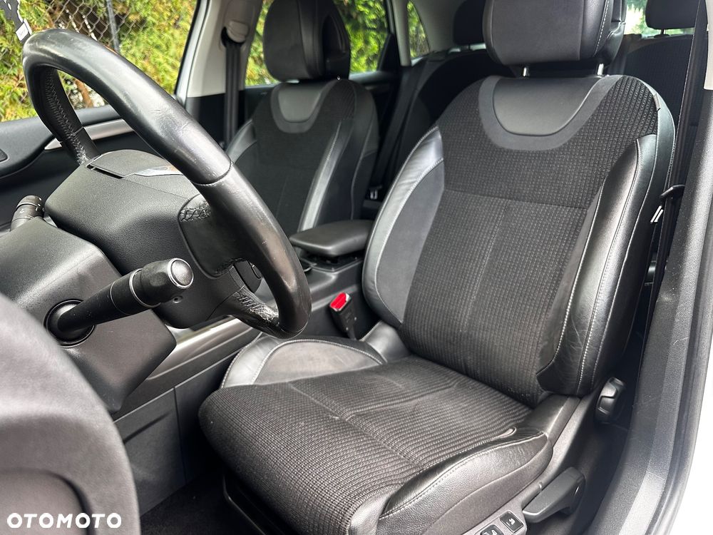 Citroën C4 VTi 120 Exclusive - 17
