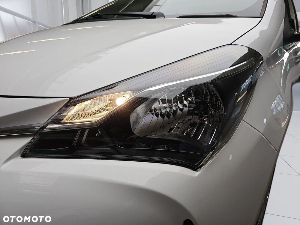 Toyota Yaris 1.5 Active - 29