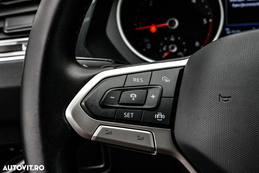 Volkswagen Tiguan 2.0 TDI SCR DSG 4Motion Elegance - 24