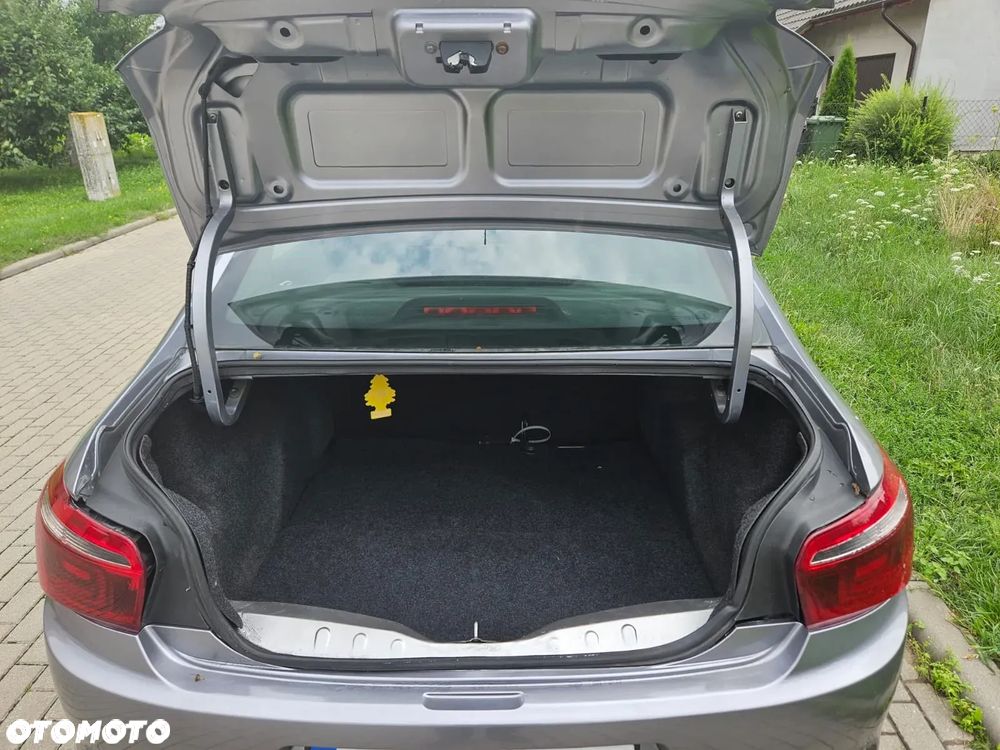 Citroën C-Elysée 1.6 BlueHDi Exclusive - 12