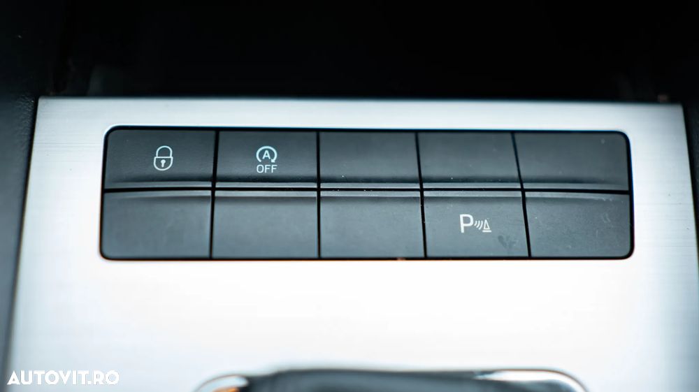 Skoda Octavia Combi Diesel 1.6 TDI DSG Style - 18