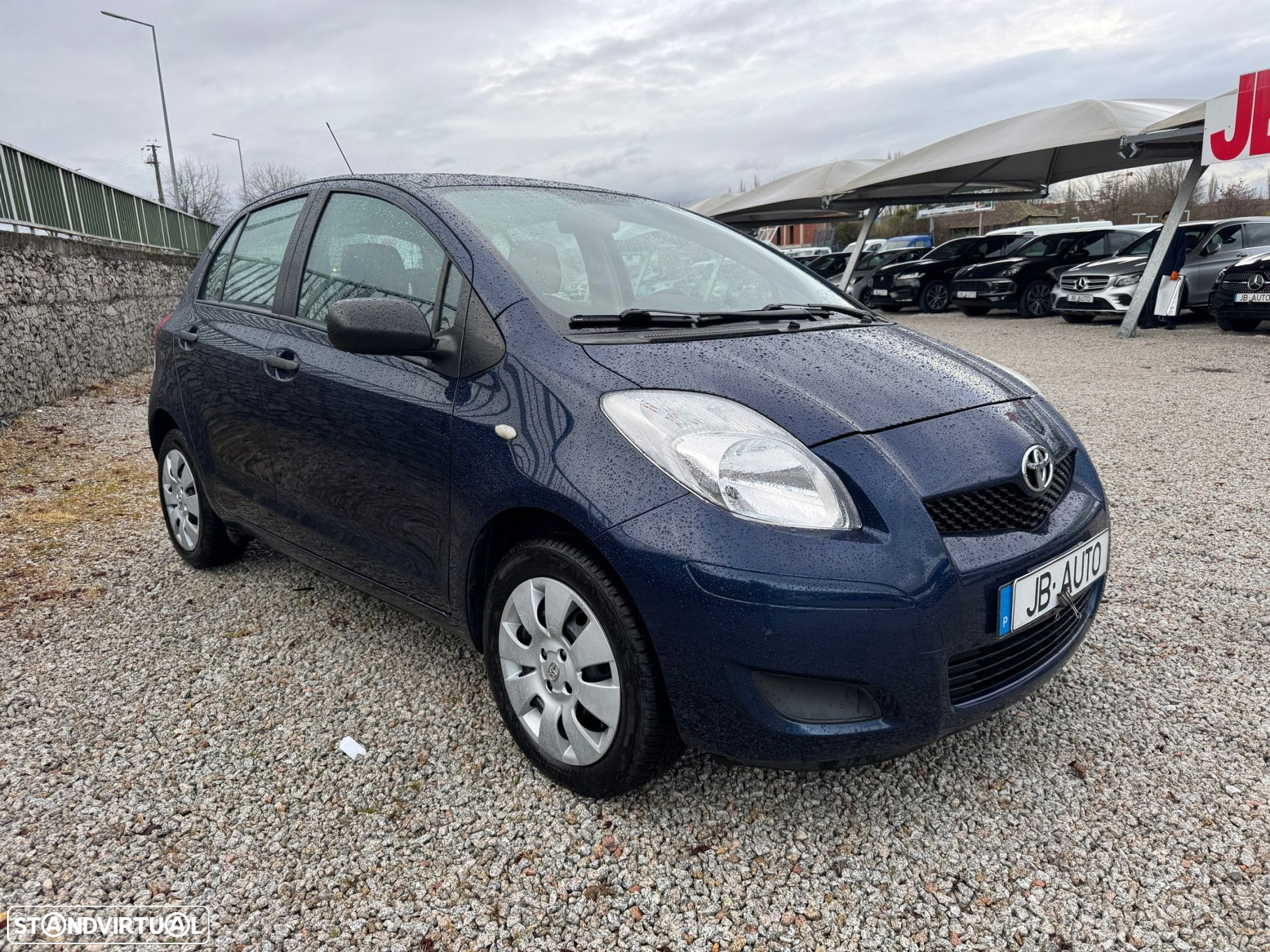 Toyota Yaris 1.0 VVT-i AC - 3